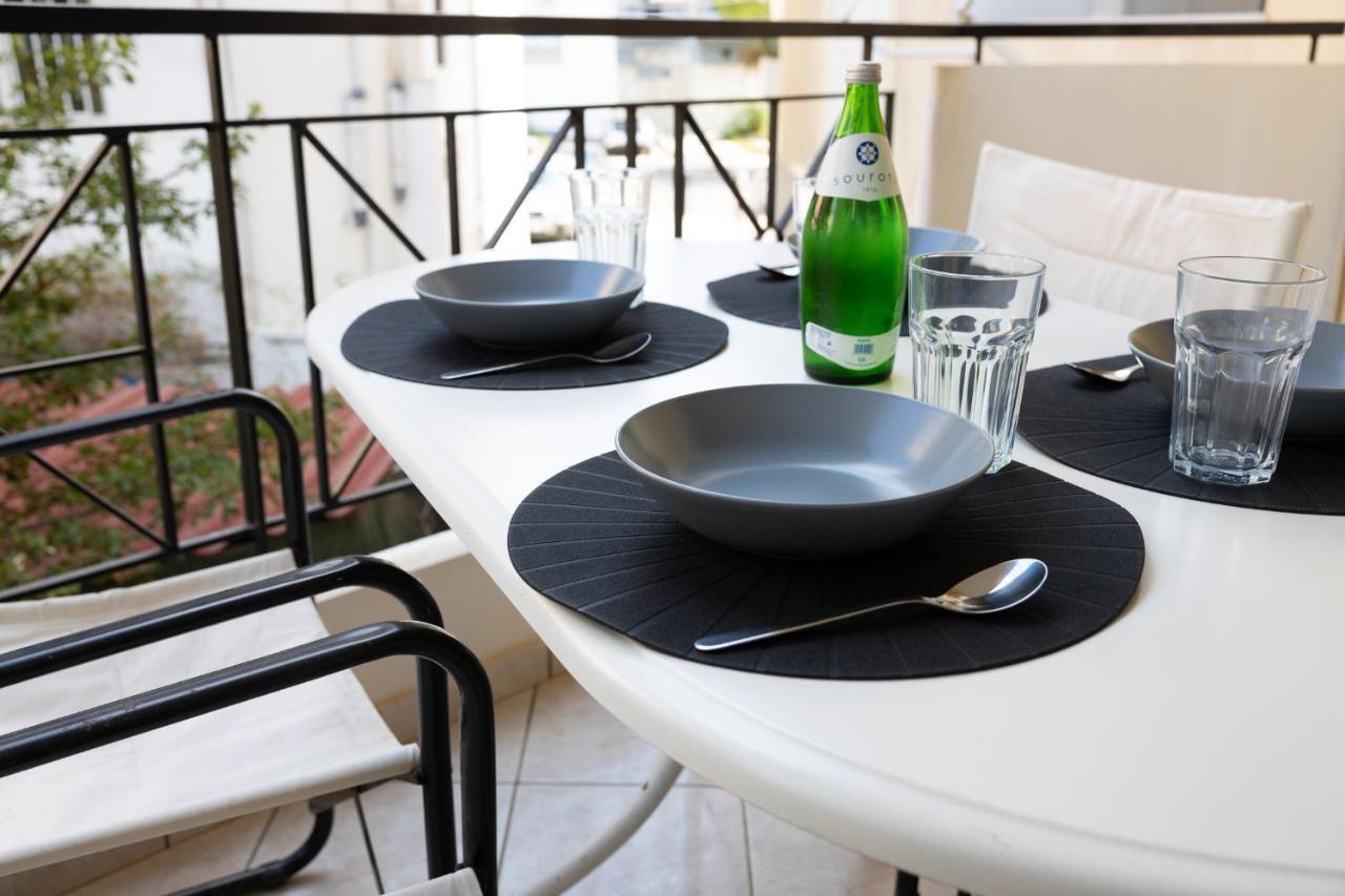 Spacious Apartment Close To The Sea And The City Center เอเธนส์ ภายนอก รูปภาพ